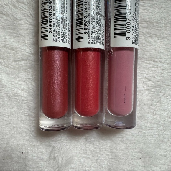 Revlon Colorstay Ultimate Liquid Lipstick - Picture 3 of 4